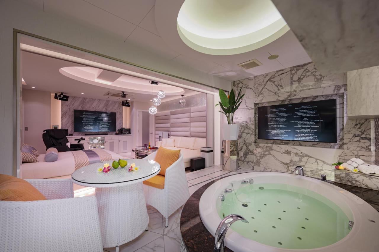 Hotel Dior7つくば Tsuchiura Bagian luar foto