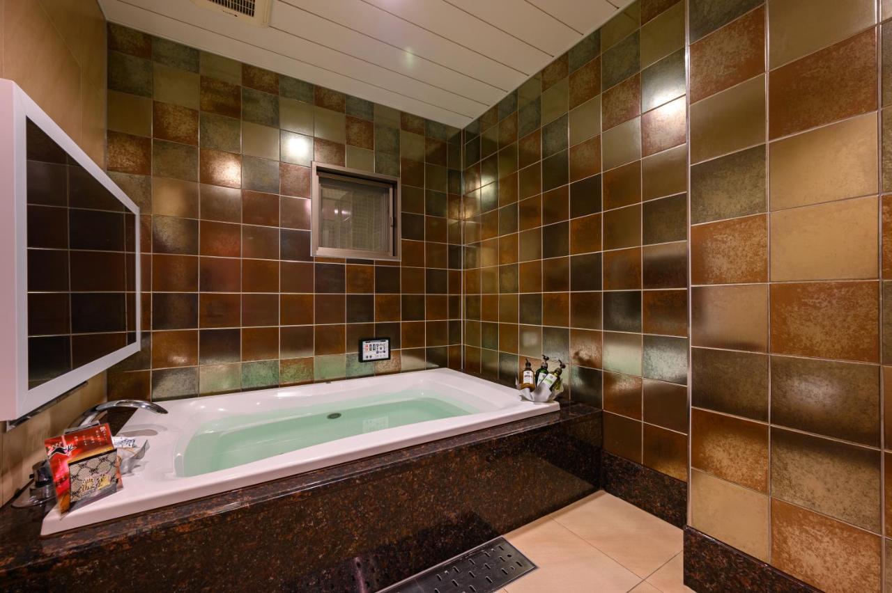 Hotel Dior7つくば Tsuchiura Bagian luar foto